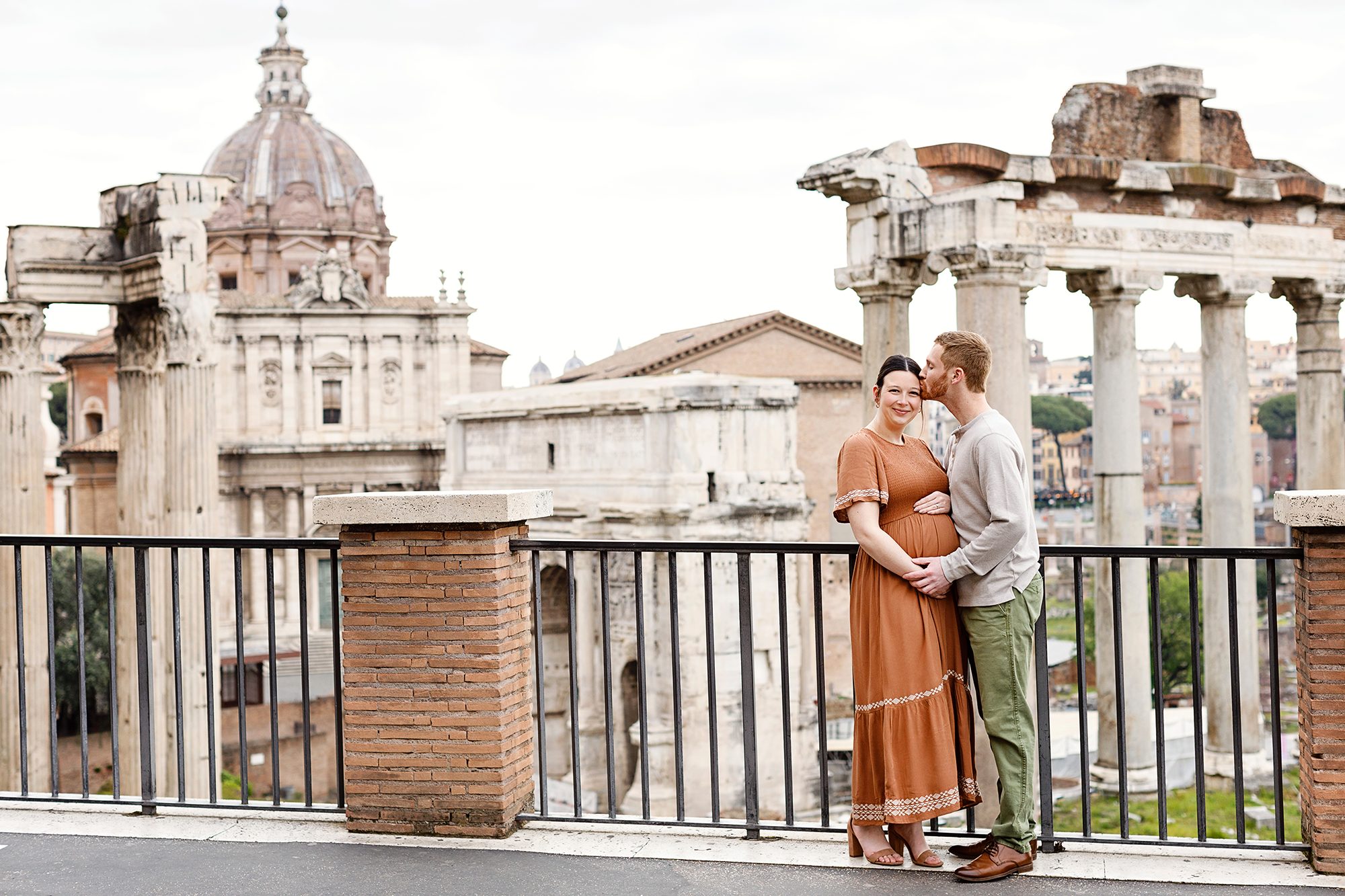 Rome Maternity, Rome Maternity Photographer, Rome Babymoon, Colosseum, Roman Forum, Babymoon in Rome, Rome Photographer